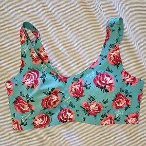 Knix X Betsey Jonhnson LuxeLift Pullover Bra